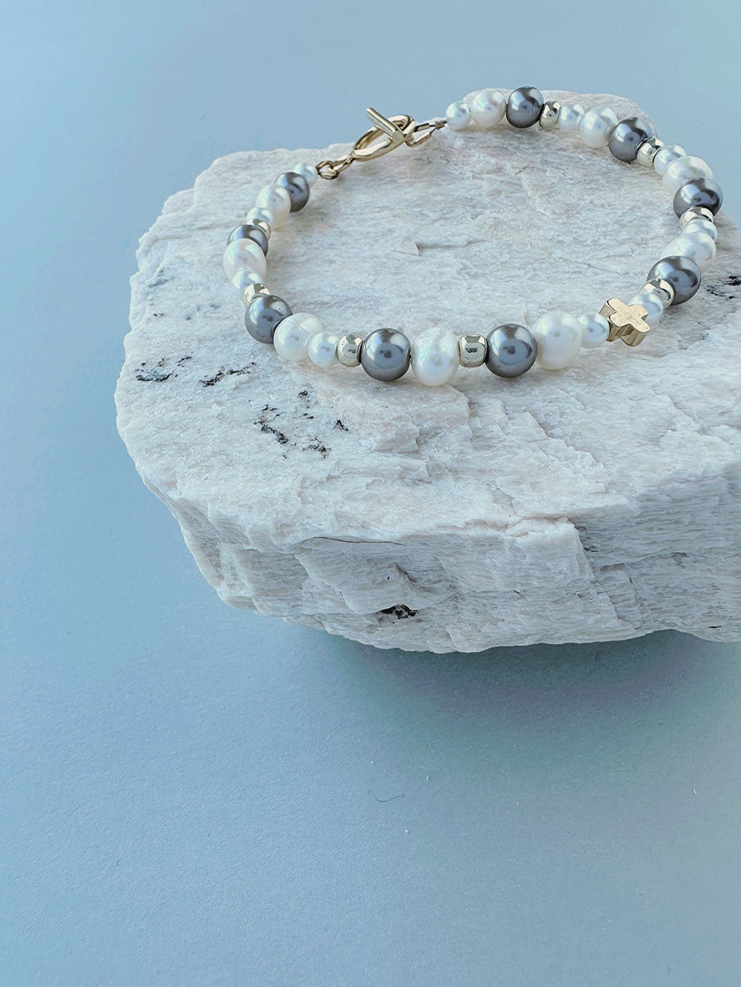 Knotted Heart T-Bar Bracelet