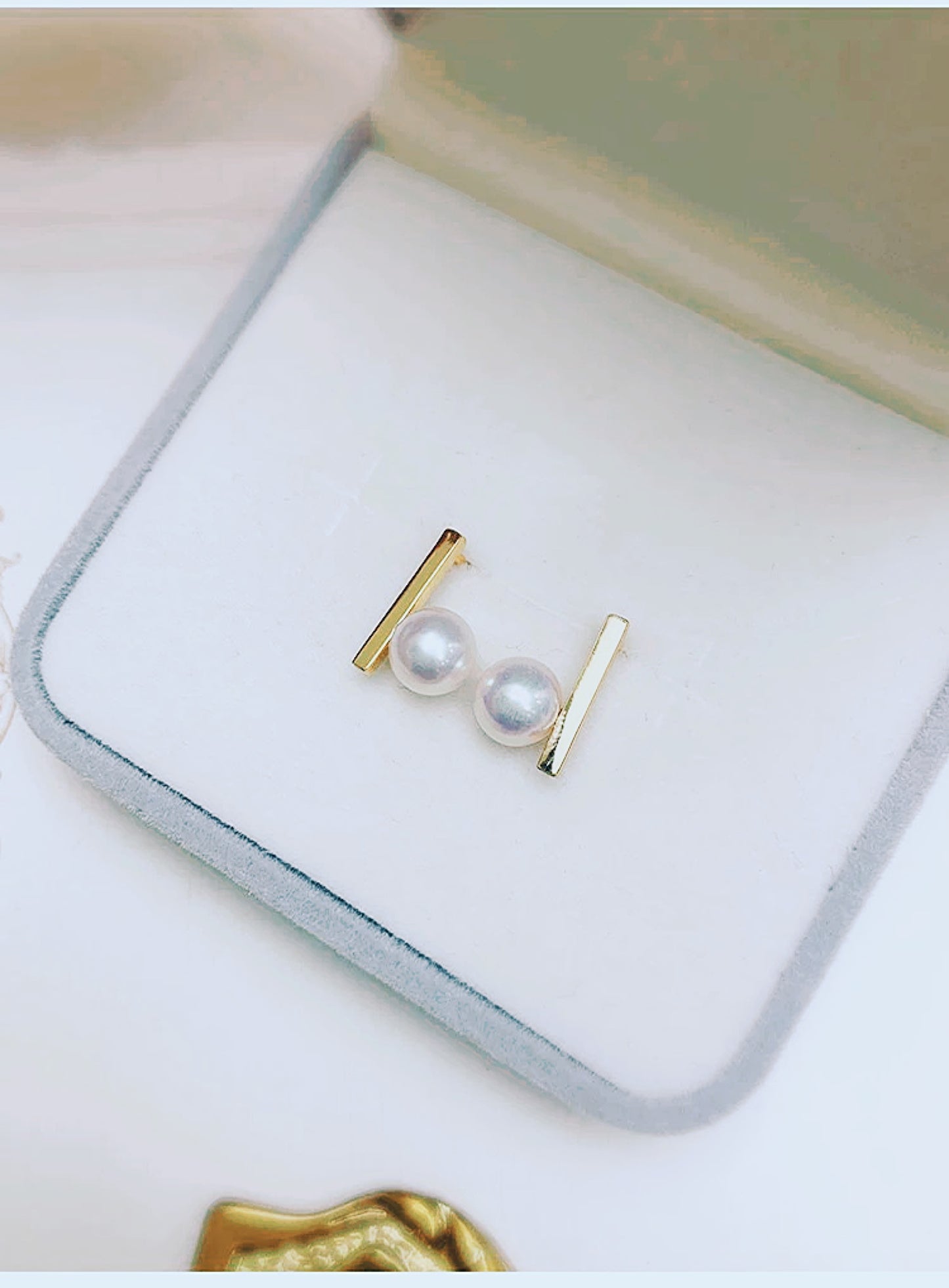 Yellow Gold Ear Stud Earrings